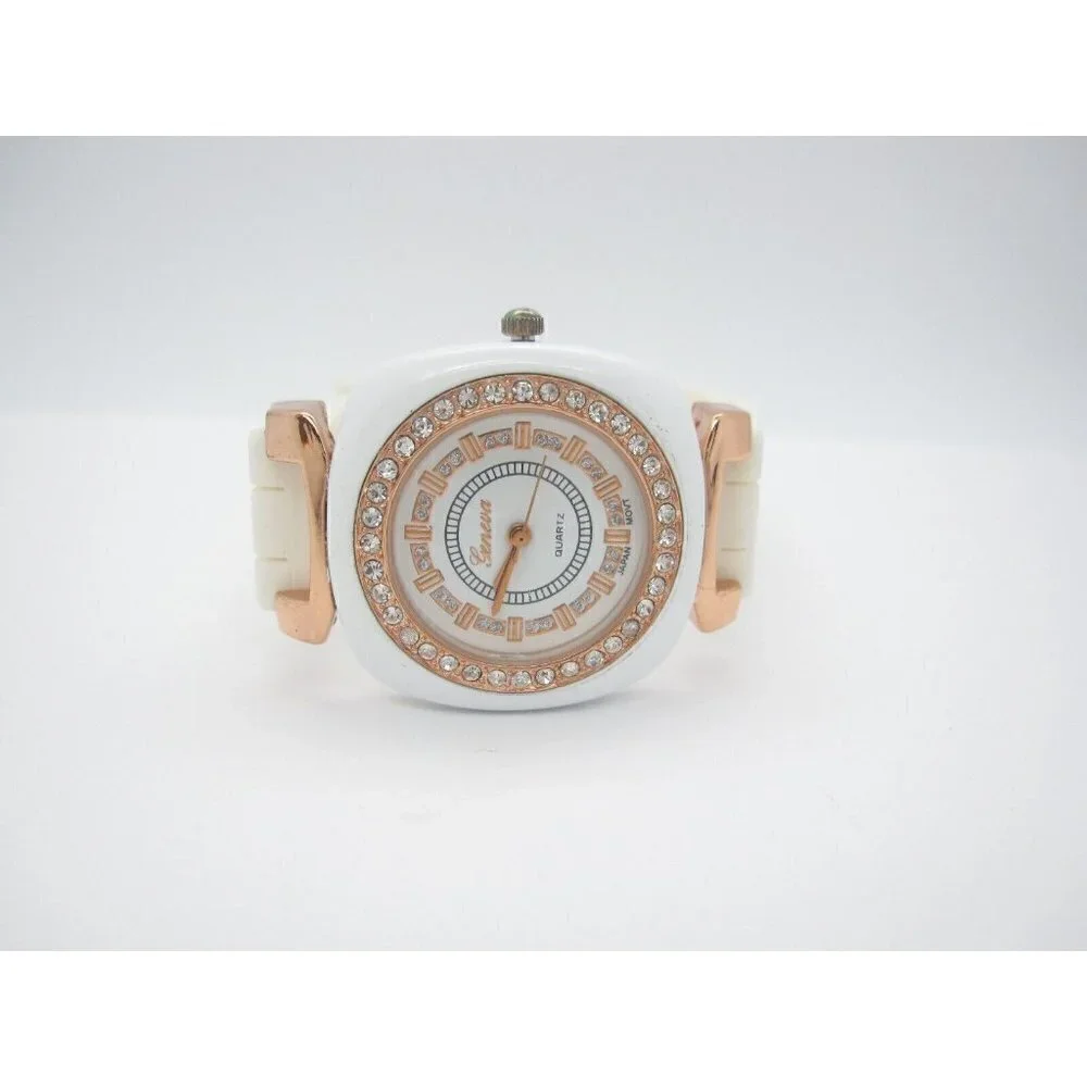 Women's Geneva Quartz WR Analog 34mm Dial Causal Round Watch (F29)